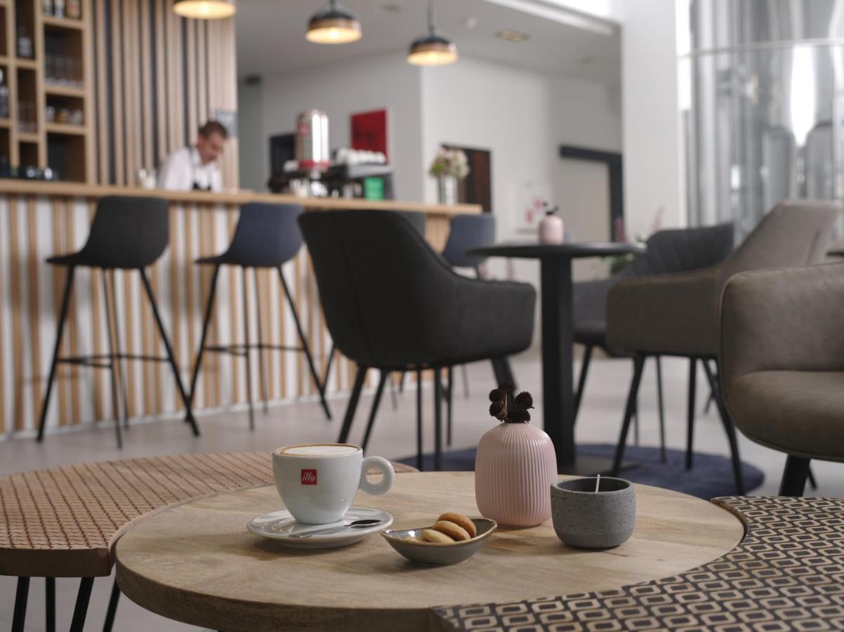 Hotel Cubis Lendava Luaran gambar